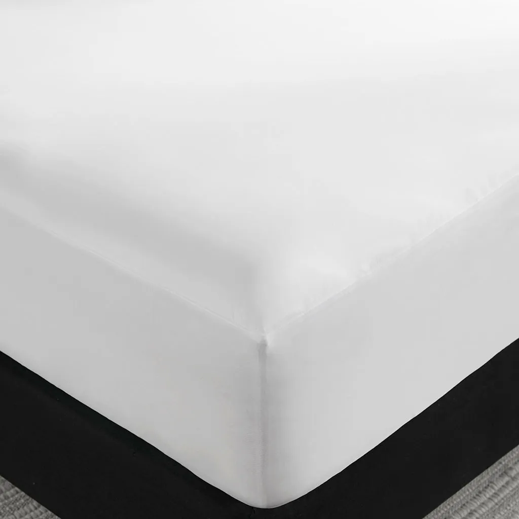 2-in-1 Reversible Waterproof Mattress Pad with Smart Temperature Control for Year-Round Comfort