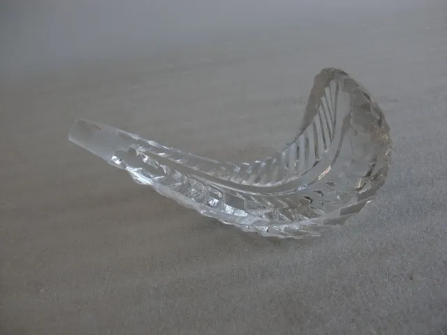 4" Glass Etched Leaf