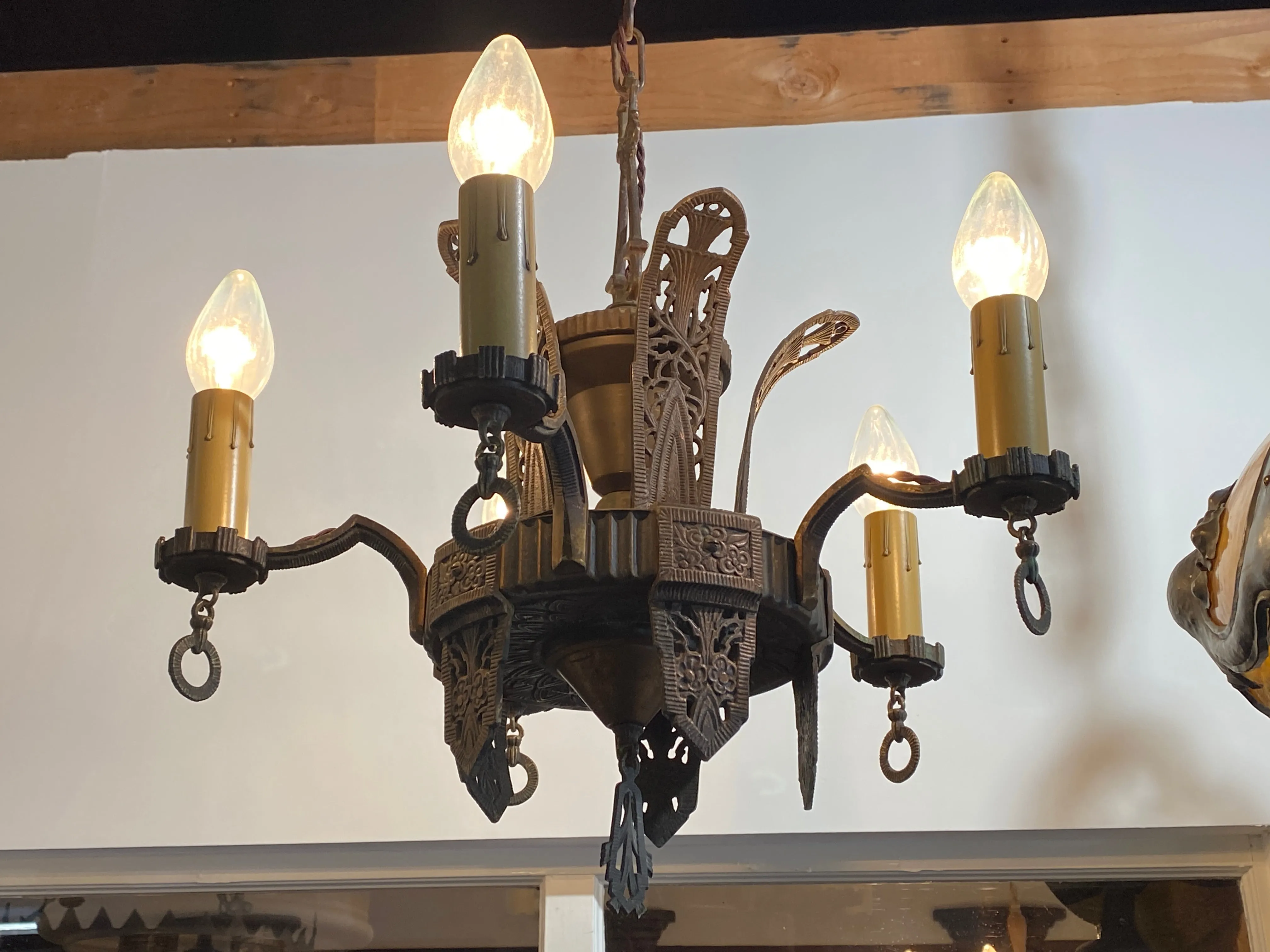 5-Light Relief-Detail Chandelier (LT-318)