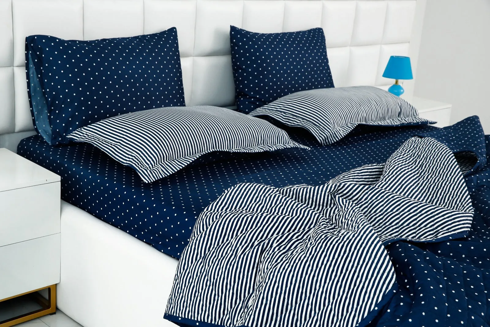 6 PCs Bed Spread Set-Blue Polka