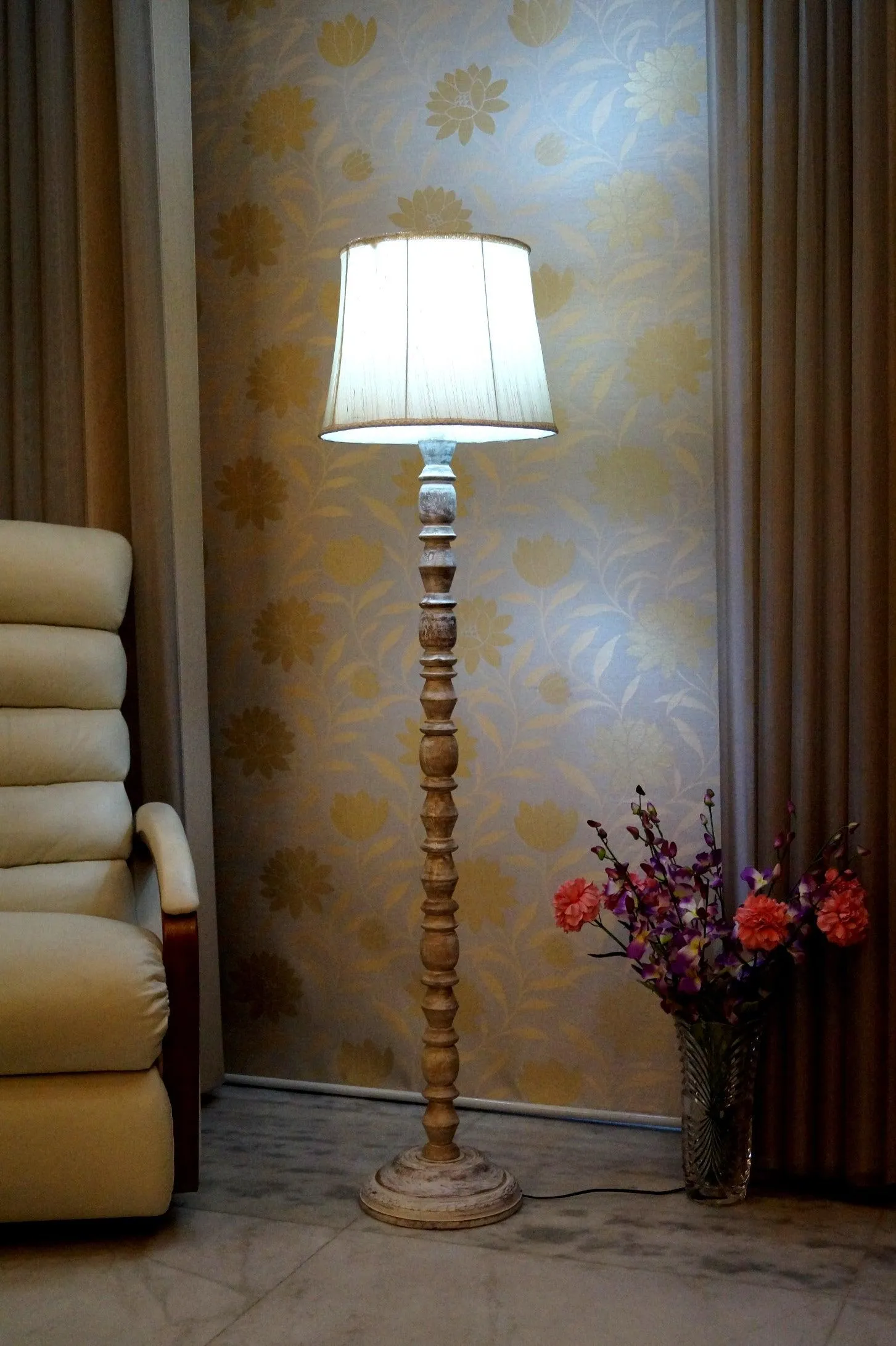 Classic Floor Lamp Cream & Brown with (Bulb Not Included)