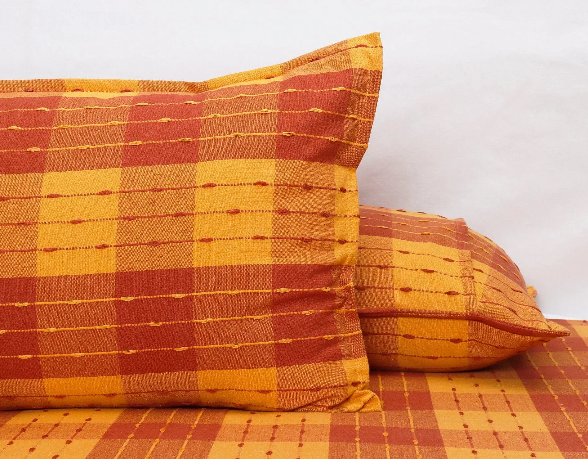 Cotton Designer Dobby Checkered Bedsheet with Pillow Covers (Maroon, Yellow) - available sizes, Single, Double/Queen, King and Super King