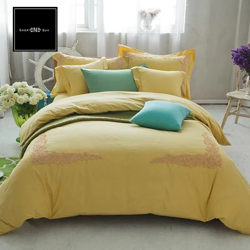 Embroidered Duvet 8 Pieces - Golden