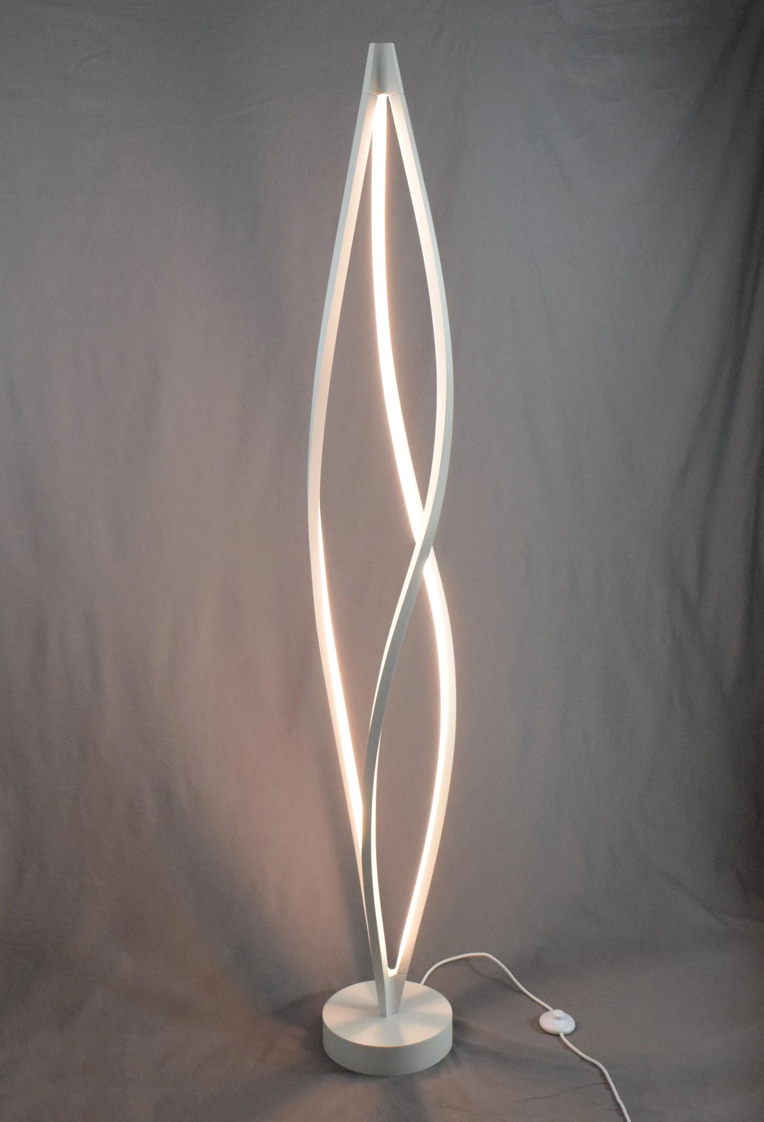 ET2 E41398 Cyclone 3-lt LED Floor Lamp