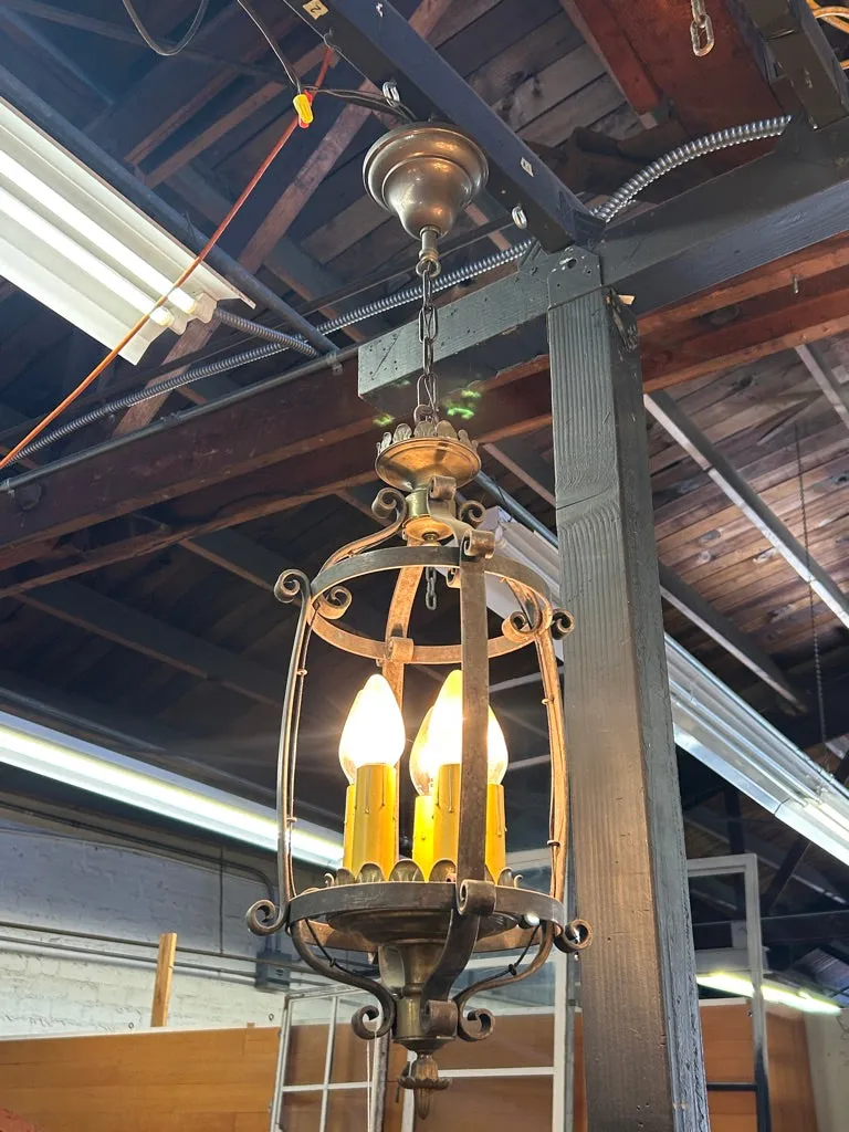 Five candle chandelier with cage [JAN18-47]