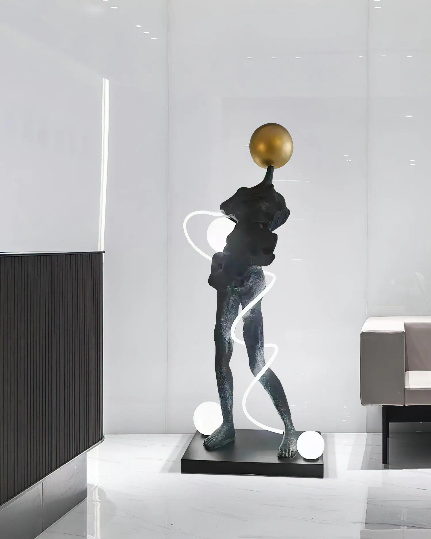 Ginasta Sculpture Floor Lamp