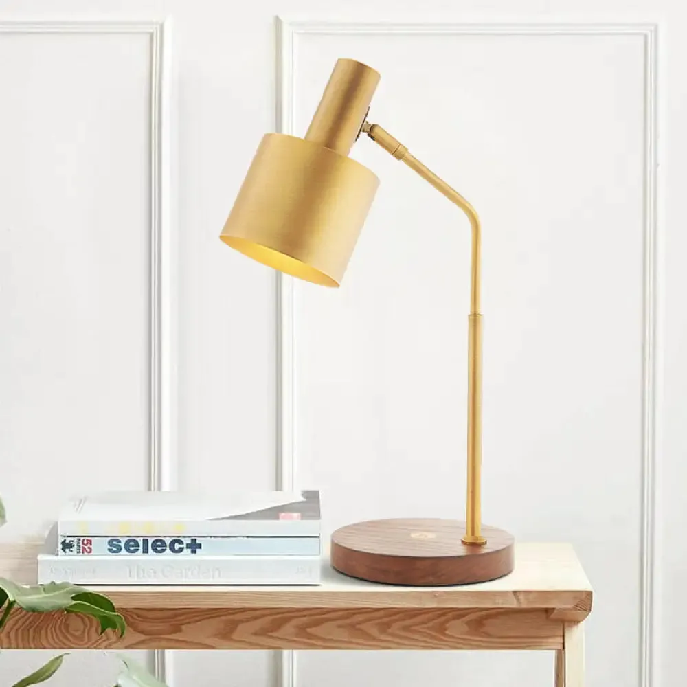 Minimalist Brass Nightstand Lamp with Metal Shade - Perfect for Study Room