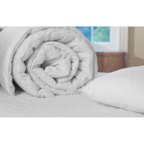 Mitre Essentials Hollo 4 Tog Duvet King Size - GU452