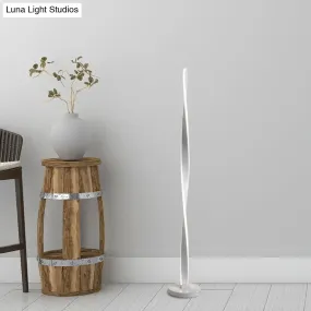 Modern Acrylic Twisted Stick Floor Lamp - Black/White LED Stand Up Light with Spiral Design in Warm/White Light