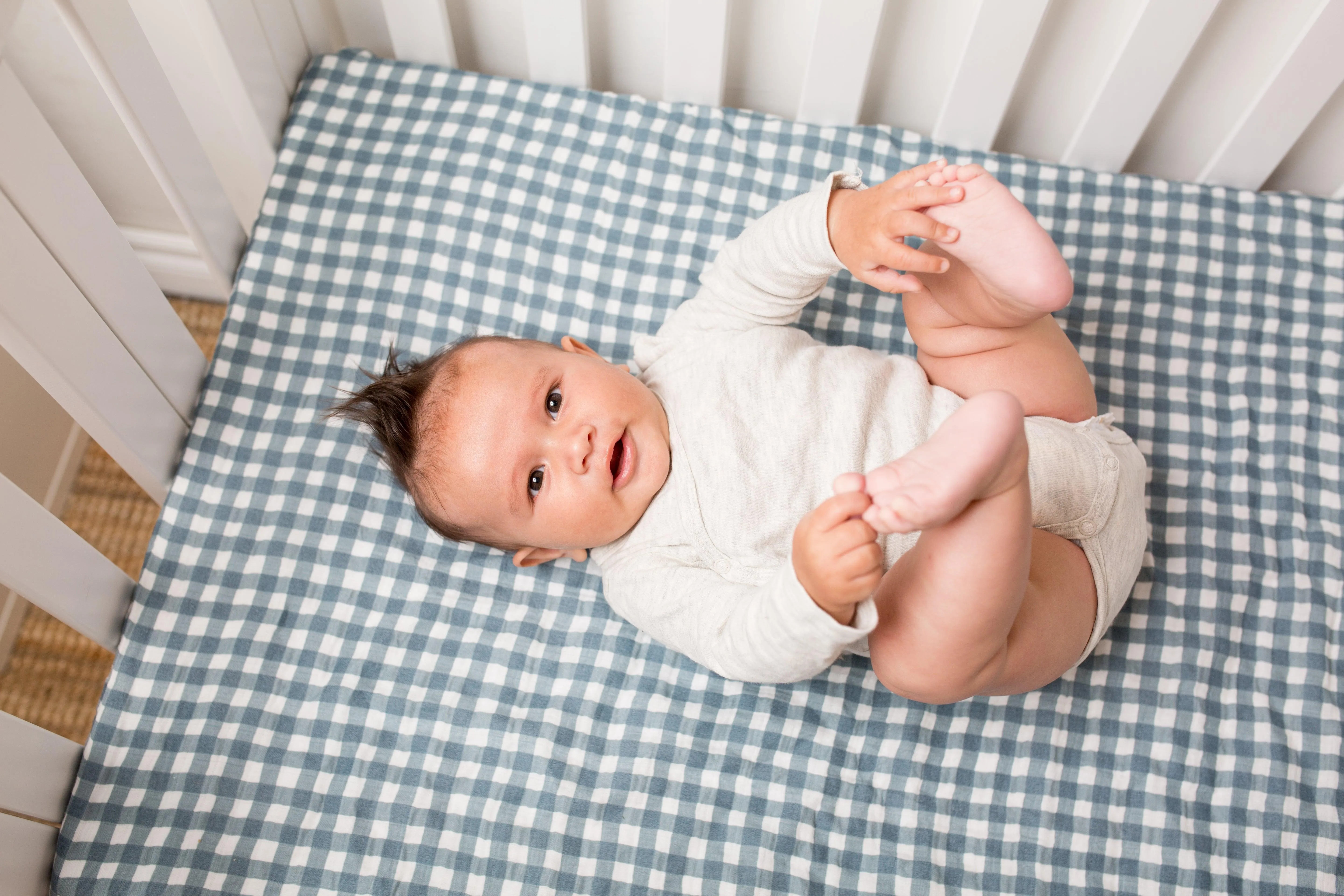 Muslin Crib Sheet - Navy Gingham