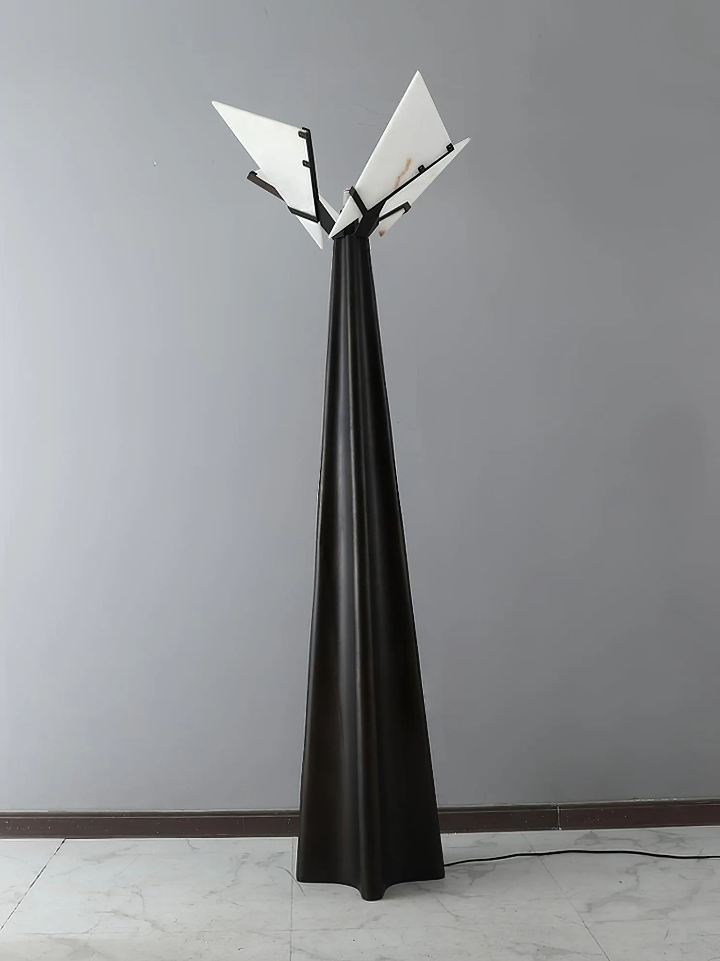 Religieuse Floor Lamp