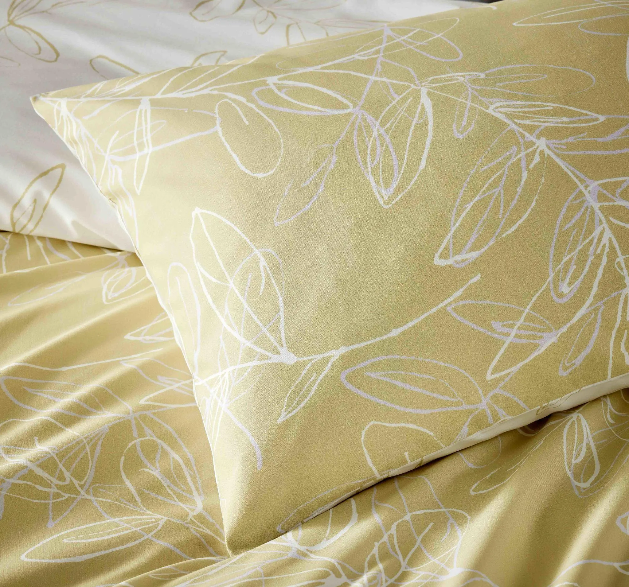 Vantona Linear Leaves Duvet Cover Set